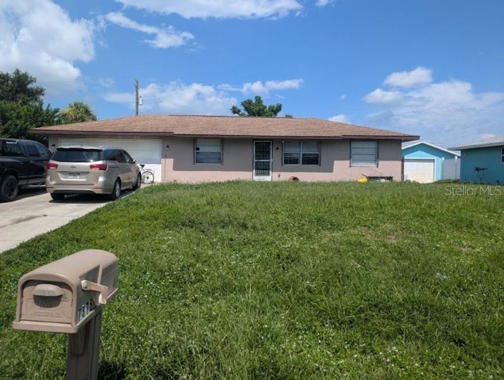 Photo of 7378 Mamouth Street, Englewood, FL 34224 (MLS # A4661359)