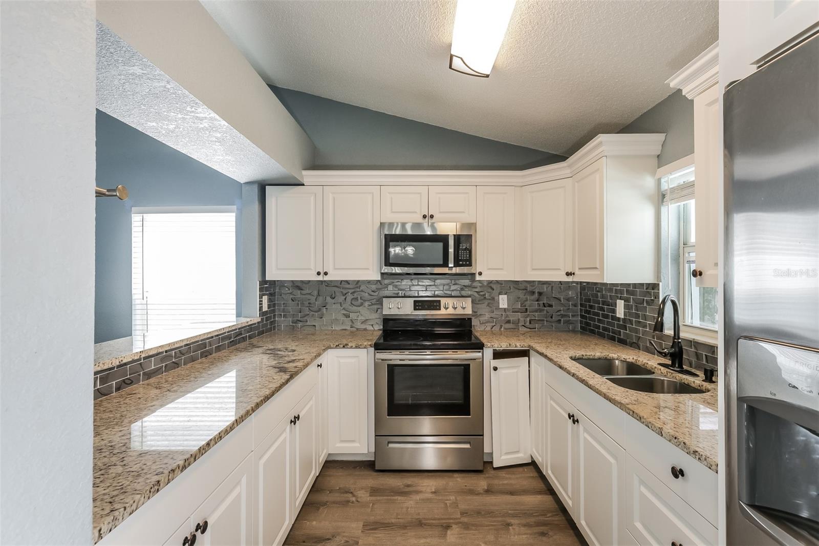 LAKEWOOD CREST PH I - Residential