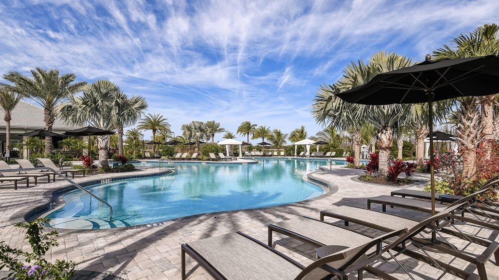 ESPLANADE AT WIREGRASS RANCH - Residential