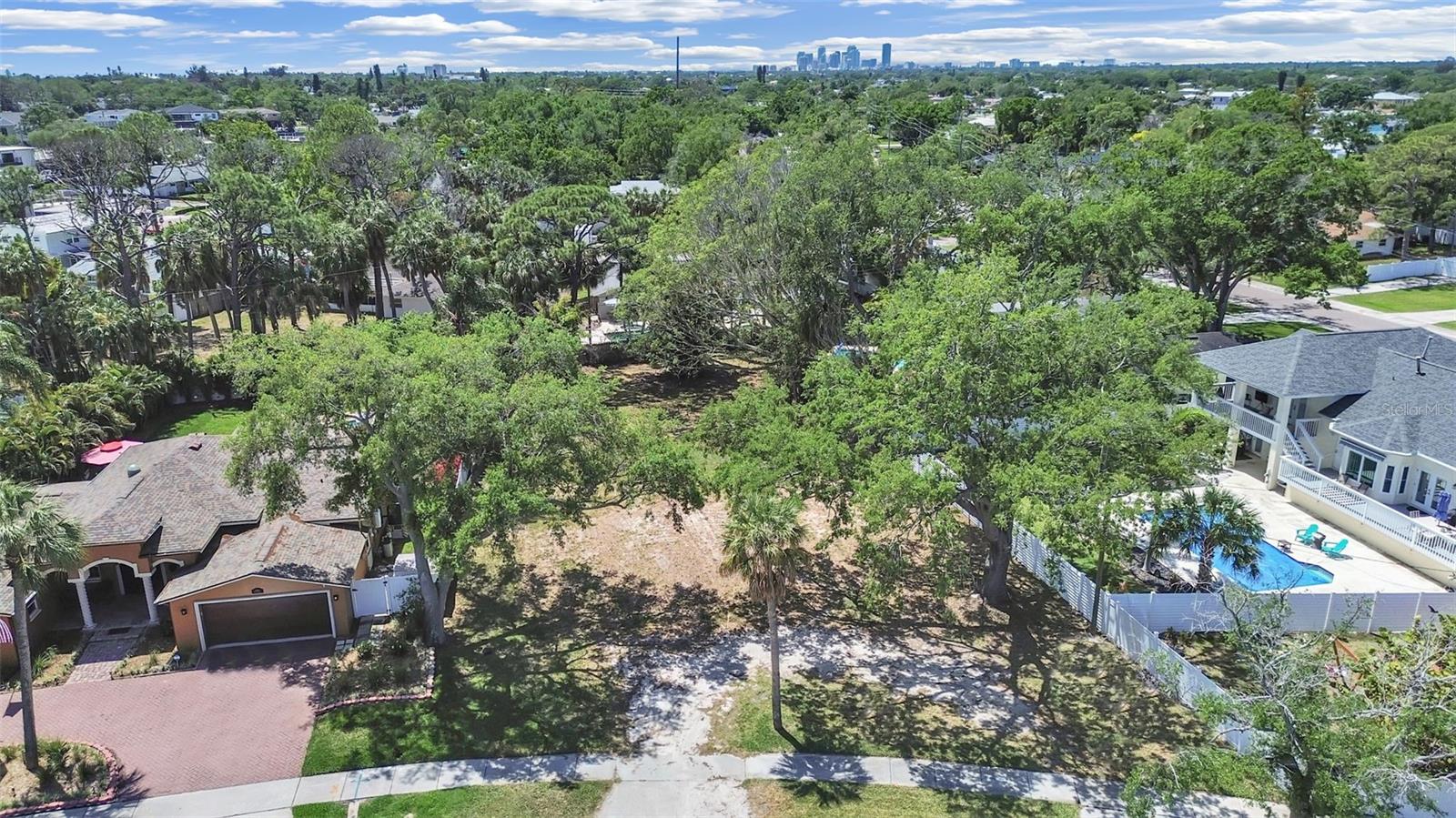 5438 BAYOU GRANDE BOULEVARD NE