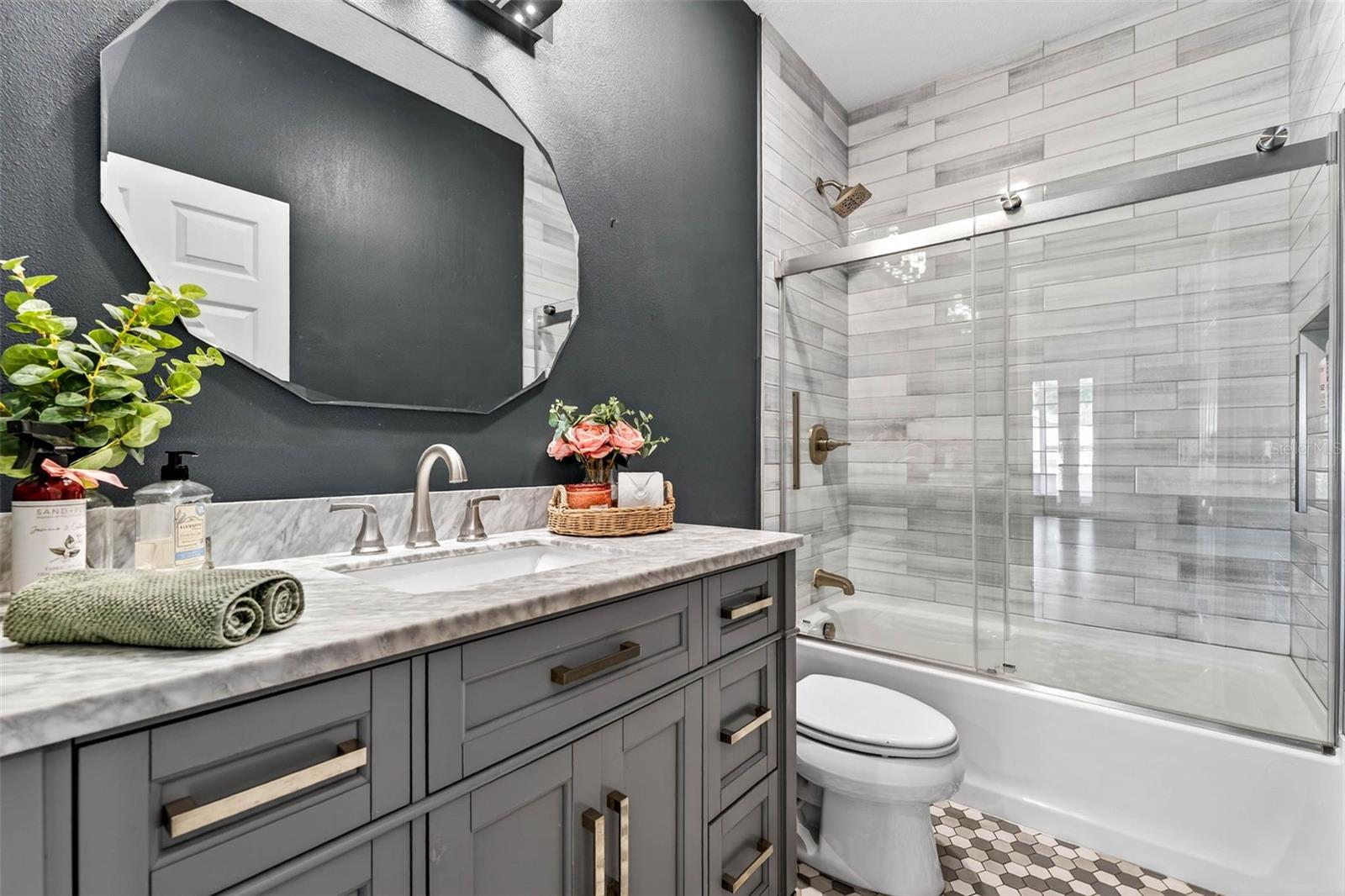 OTTO ROAD MINOR SUB - Residential