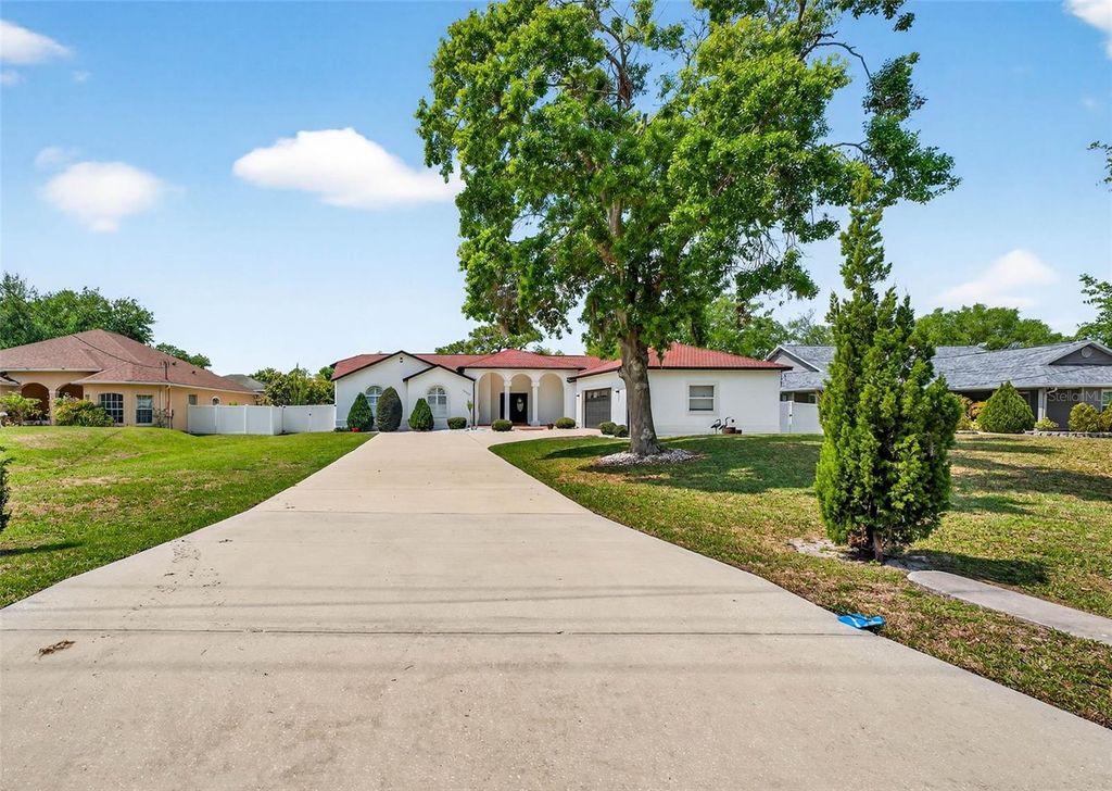 Photo of 15308 Otto Road, Tampa, FL 33624 (MLS # TB8494049)