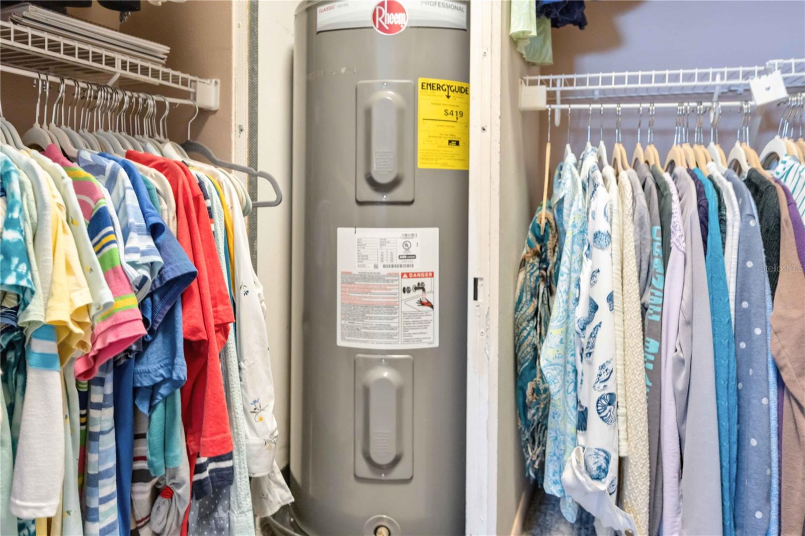 THE RIVERVIEW - Residential