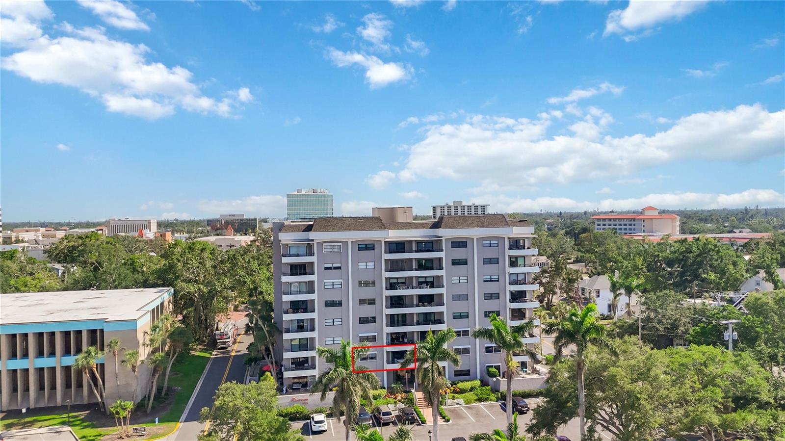 THE RIVERVIEW - Residential