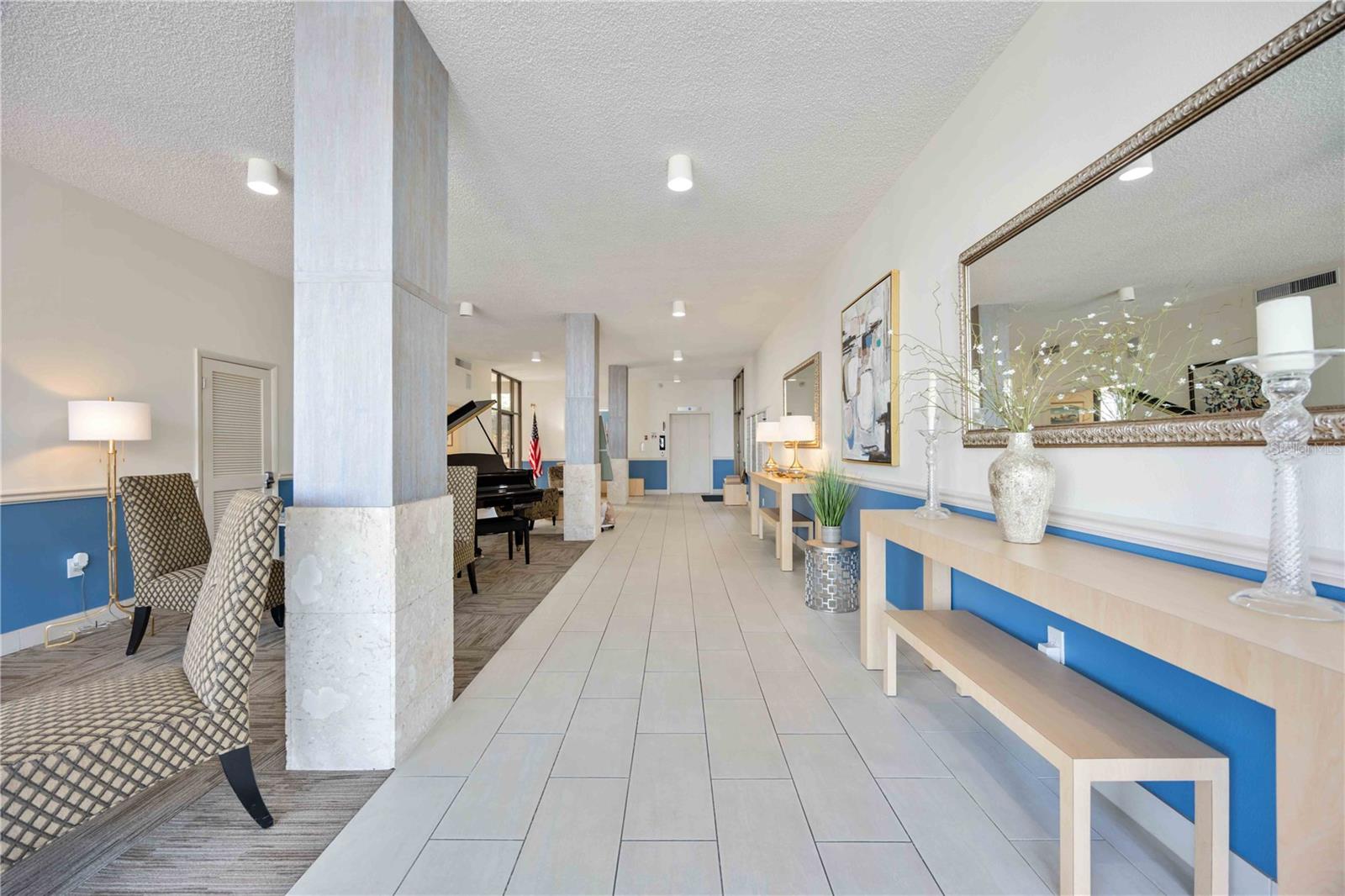 THE RIVERVIEW - Residential