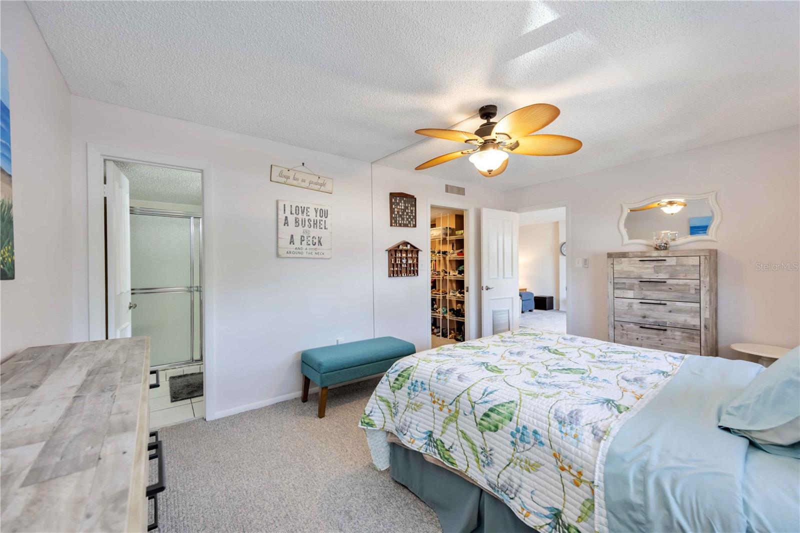 THE RIVERVIEW - Residential