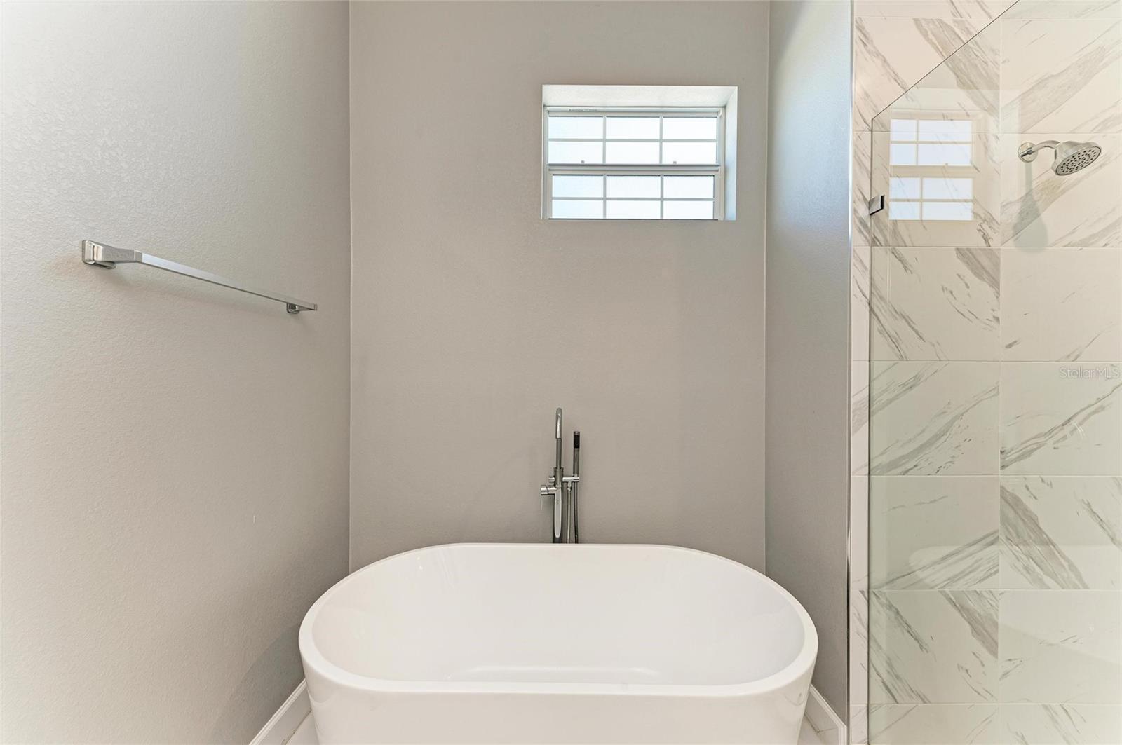 PUNTA GORDA ISLES SEC 12 - Residential Income