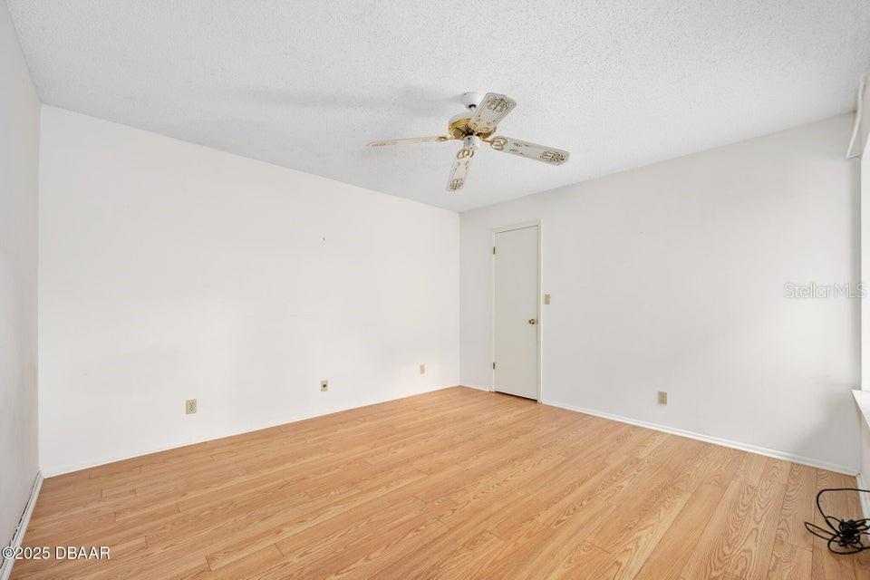 PELICAN BAY PH 04 UNIT 01 - Residential