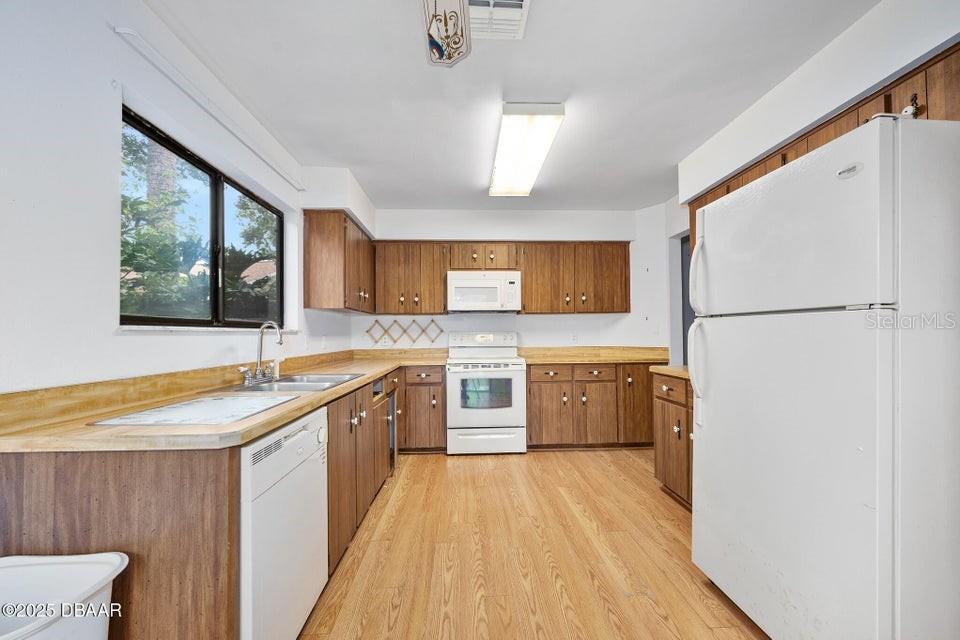 PELICAN BAY PH 04 UNIT 01 - Residential