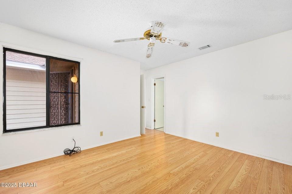 PELICAN BAY PH 04 UNIT 01 - Residential