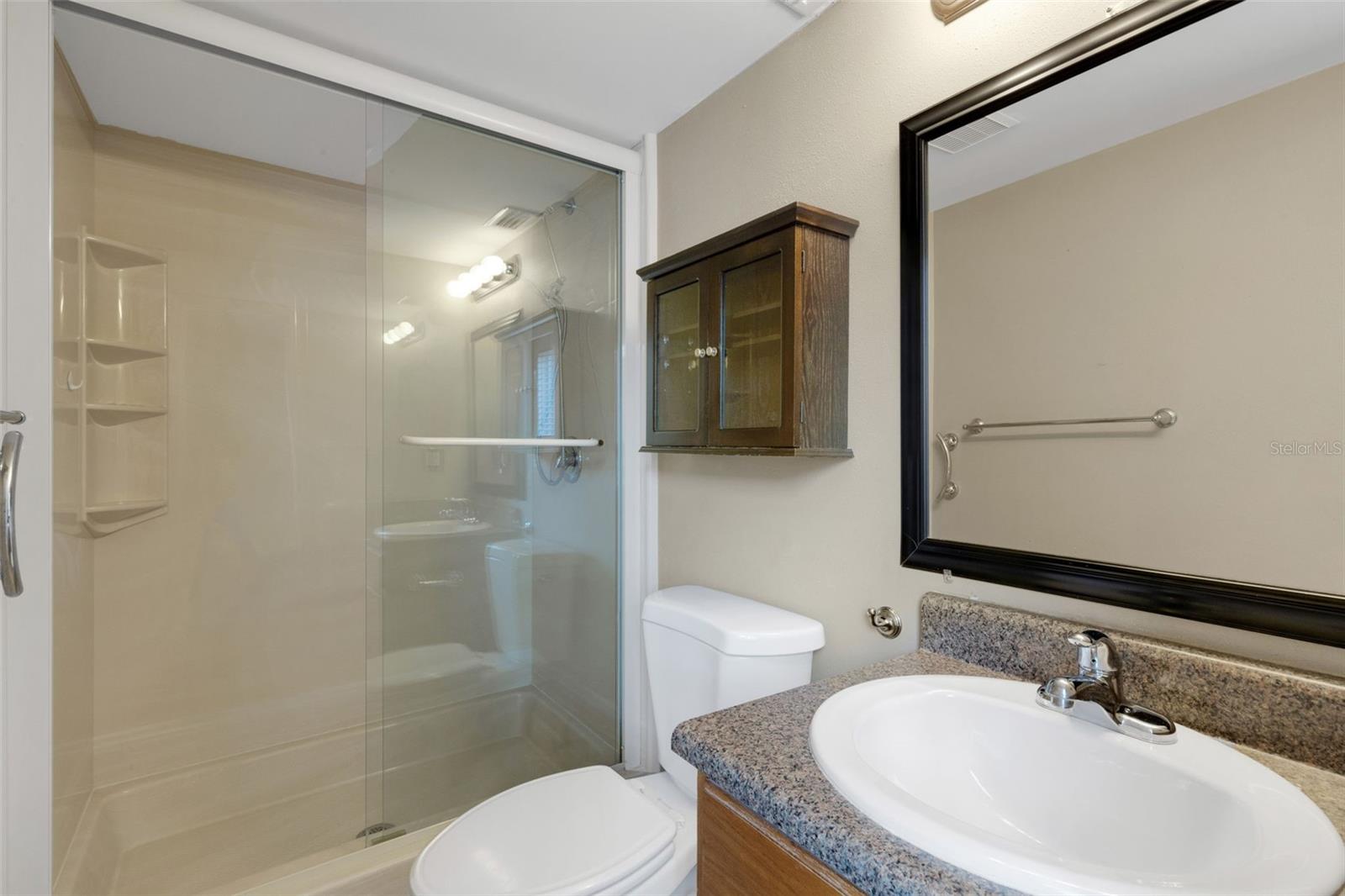 VISTAS ON BENEVA - Residential