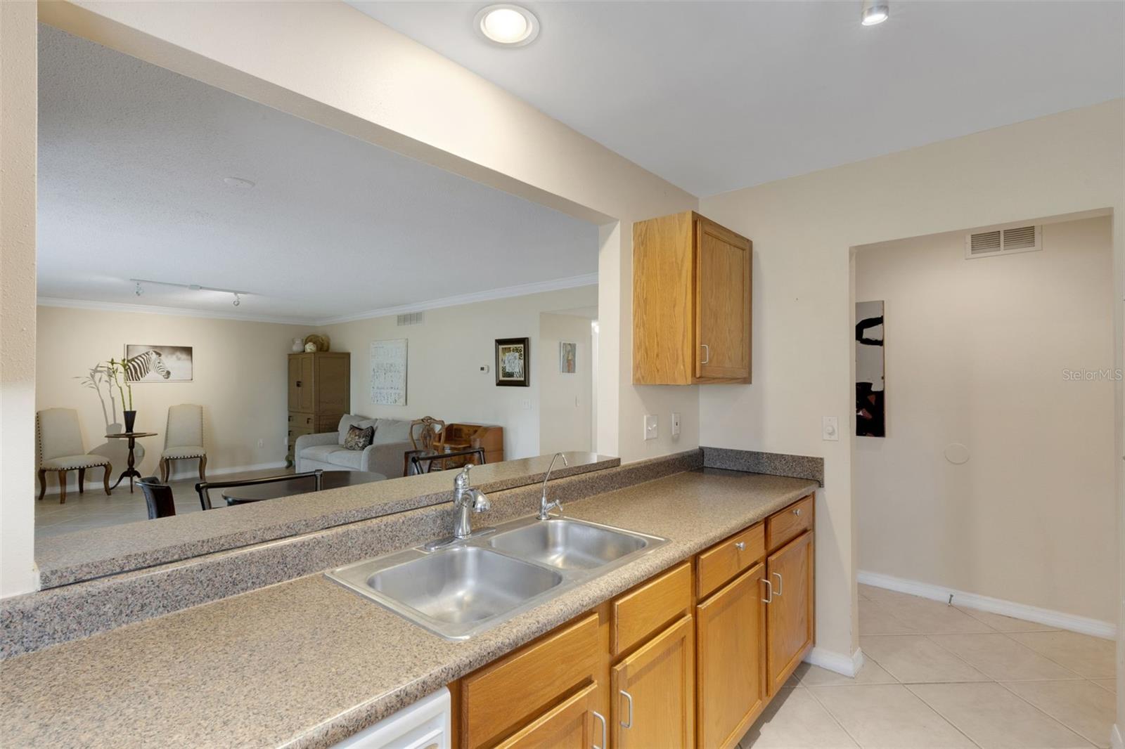 VISTAS ON BENEVA - Residential