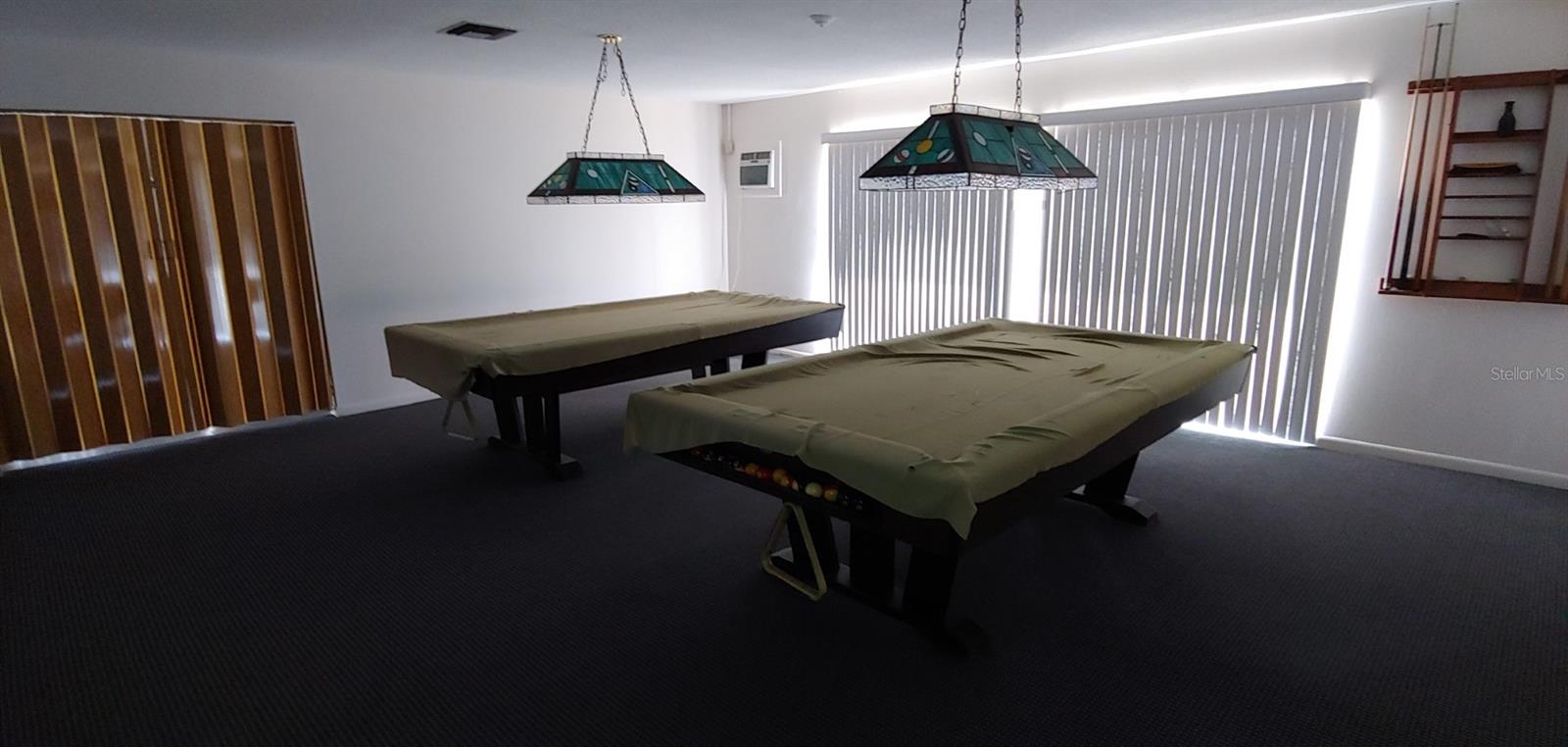 PENTHOUSE GROVES - Residential