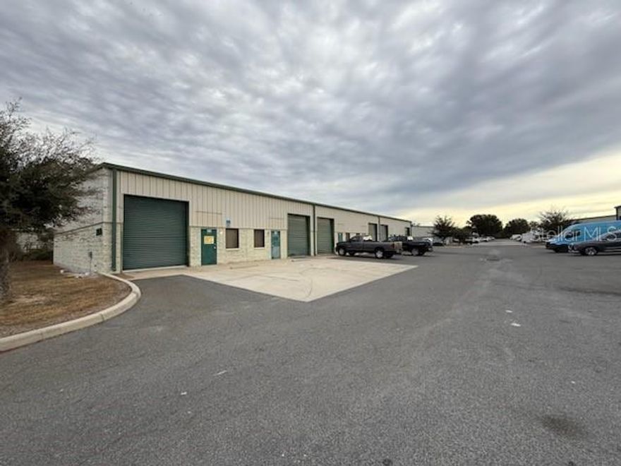 AVAILABLE NOW 1,250 SF Warehouse space with M-2 Zoning!  Unit includes 1 grade level 12’ door in warehouse, 1 office and 1 bathroom. Excellent location in busy area just off SW 60th Ave.  Easy access to I-75, food, shopping, and amenities.