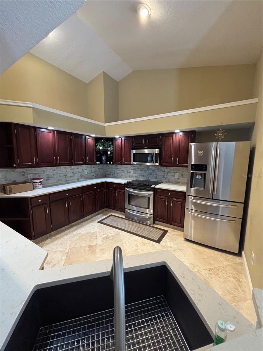 SPRING HOLLOW PH 01 - Residential Lease