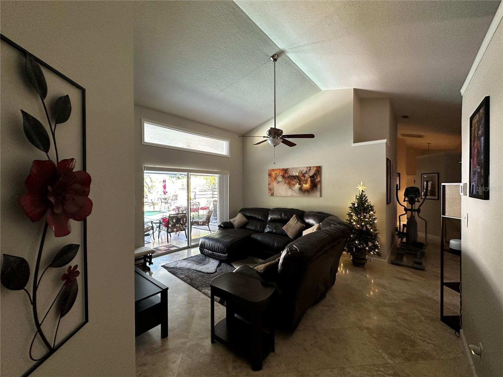 SPRING HOLLOW PH 01 - Residential Lease