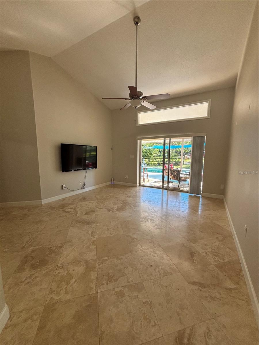 SPRING HOLLOW PH 01 - Residential Lease