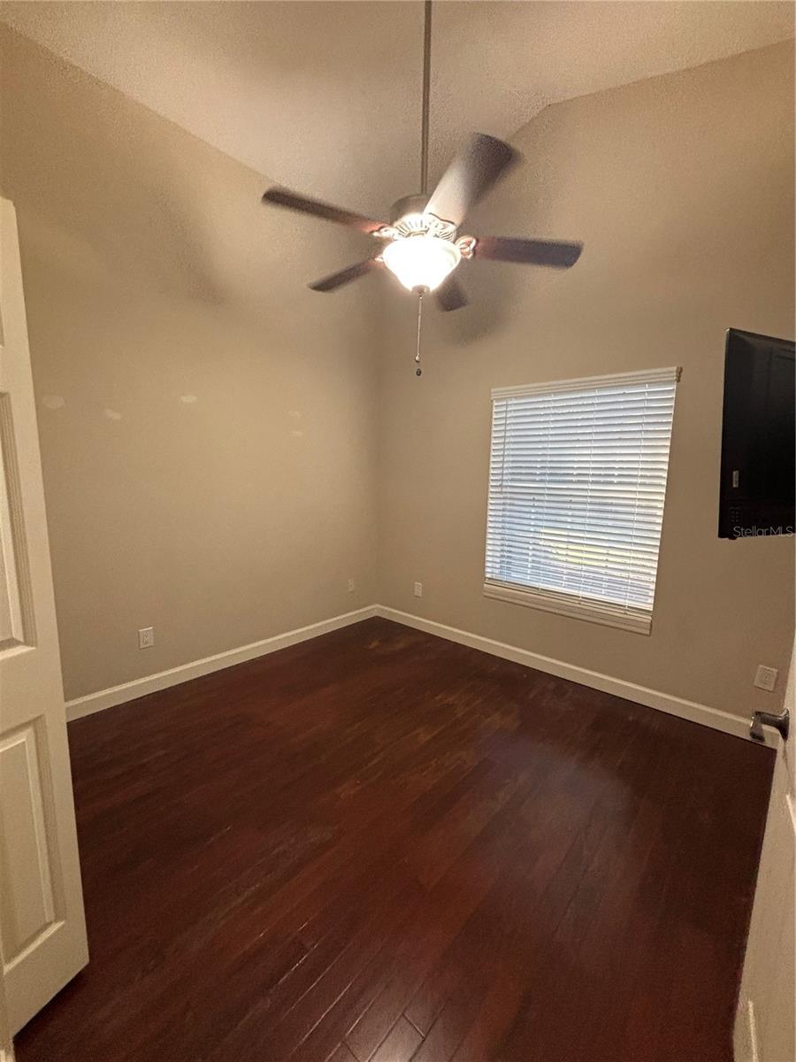 SPRING HOLLOW PH 01 - Residential Lease