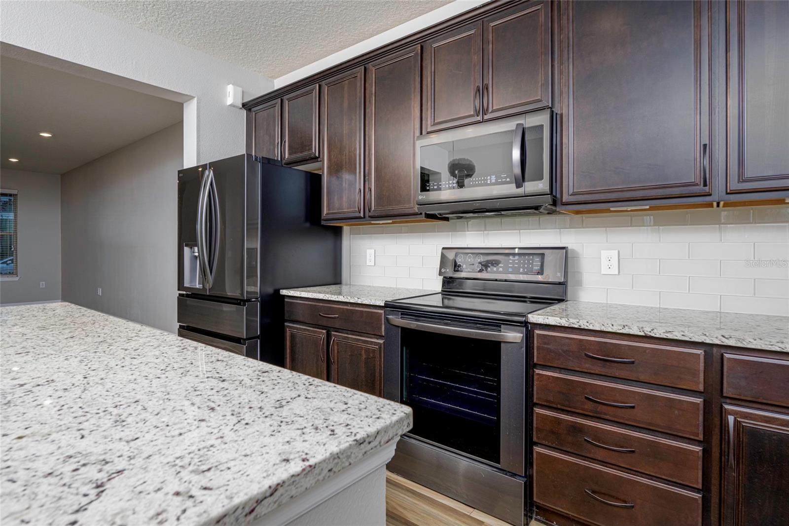 LAKESHORE AT NARCOOSSEE PH 2 - Residential