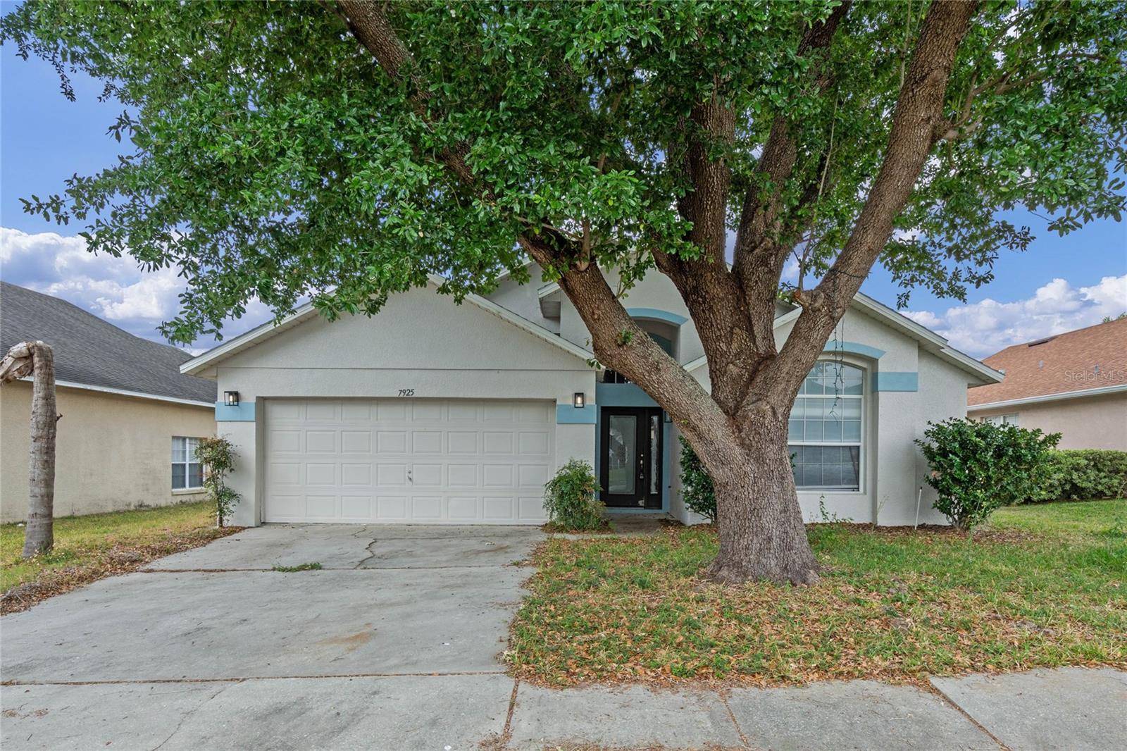7925 MAGNOLIA BEND COURT