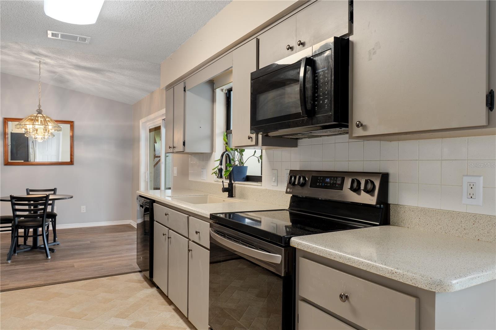 WATER OAKS PB 12 PG 126 LOT 56 - Residential