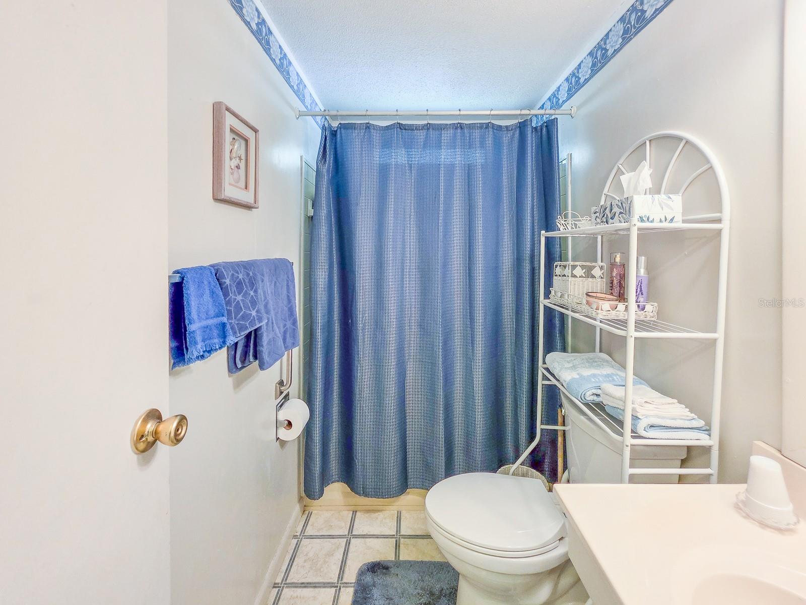 LAURELWOOD MOBILE ESTATES UNIT 01 - Residential