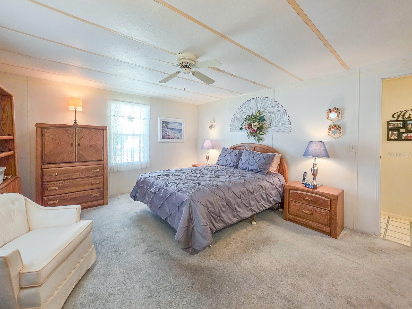 LAURELWOOD MOBILE ESTATES UNIT 01 - Residential