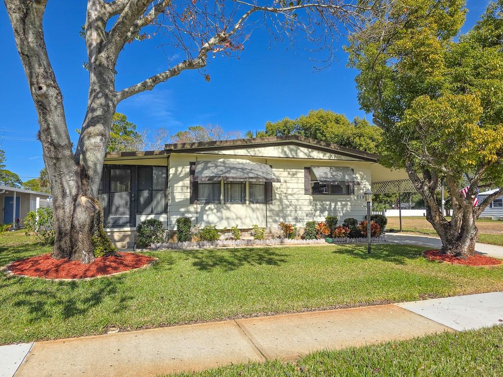 Photo of 719 Dove Avenue, Port Orange, FL 32129 (MLS # NS1087142)