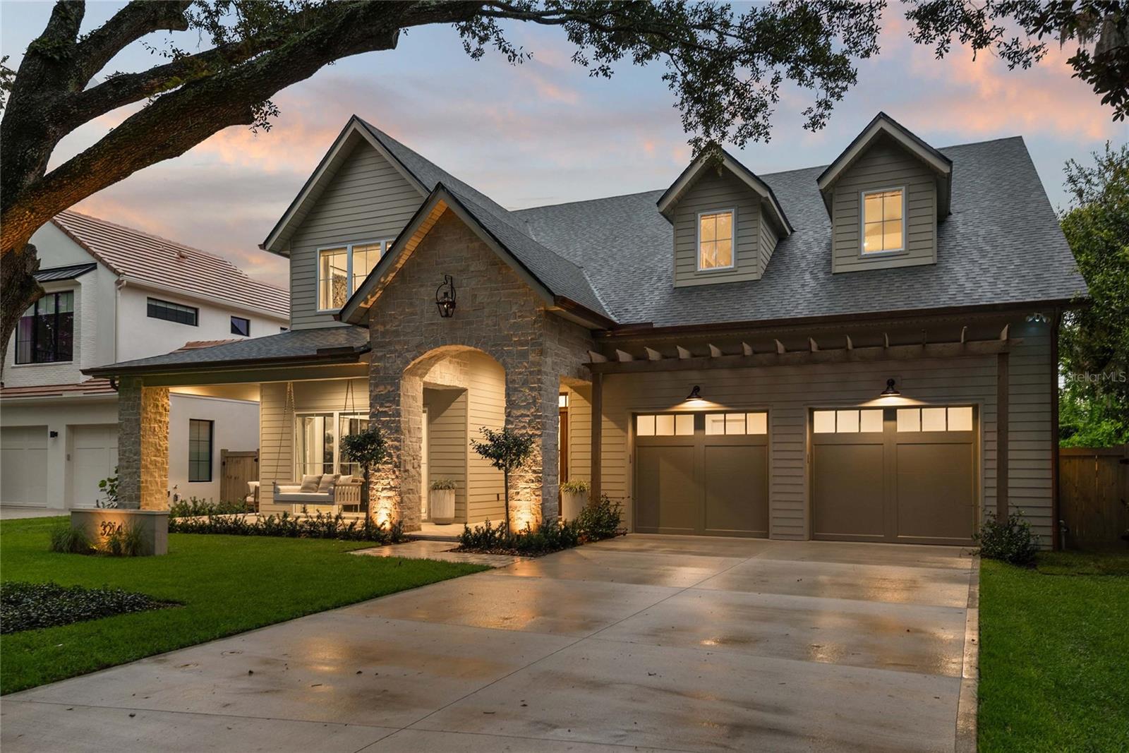 3214 FAIRWAY LANE