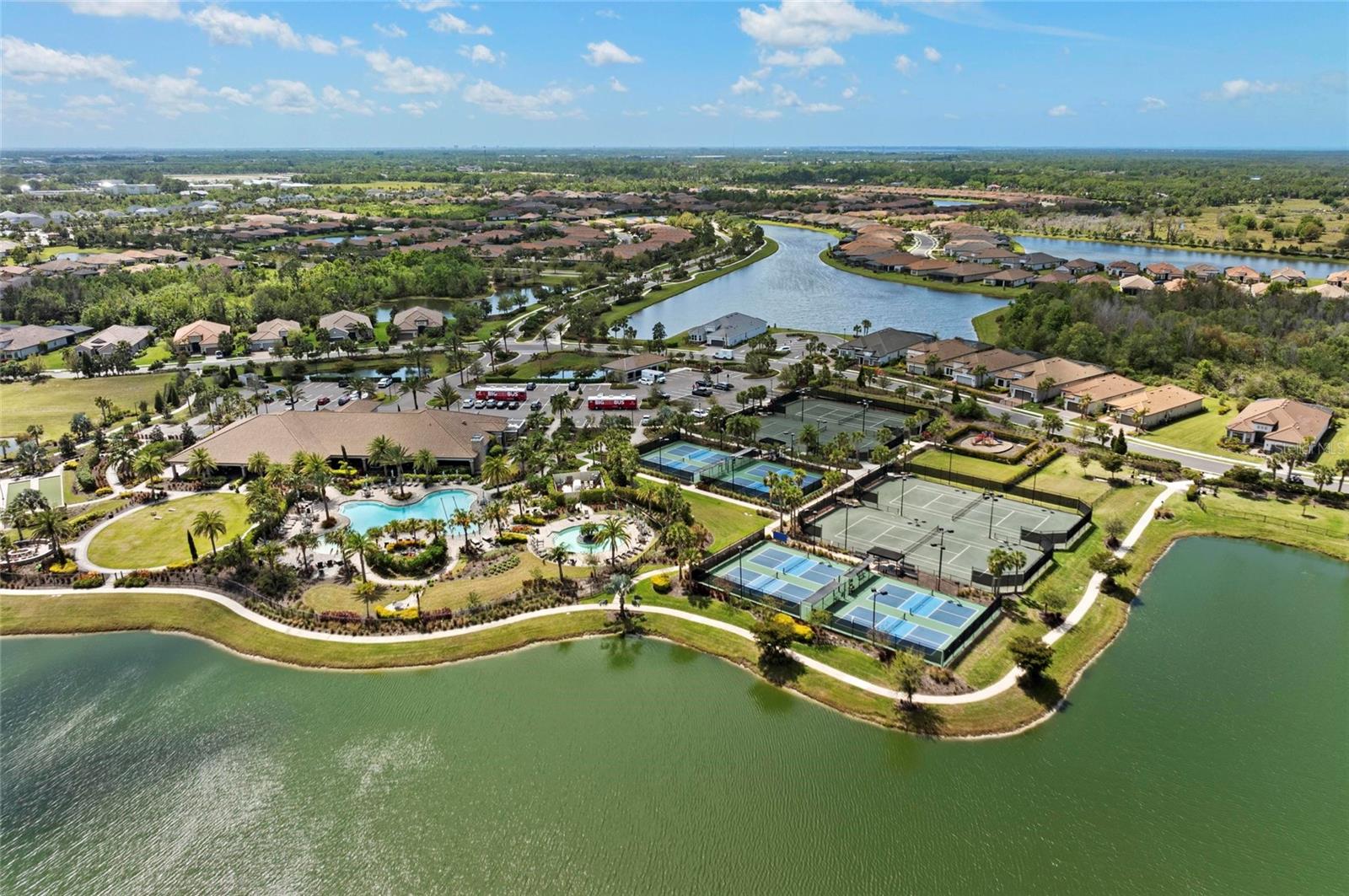 ARTISAN LAKES ESPLANADE PH V SUBPH B & C - Residential