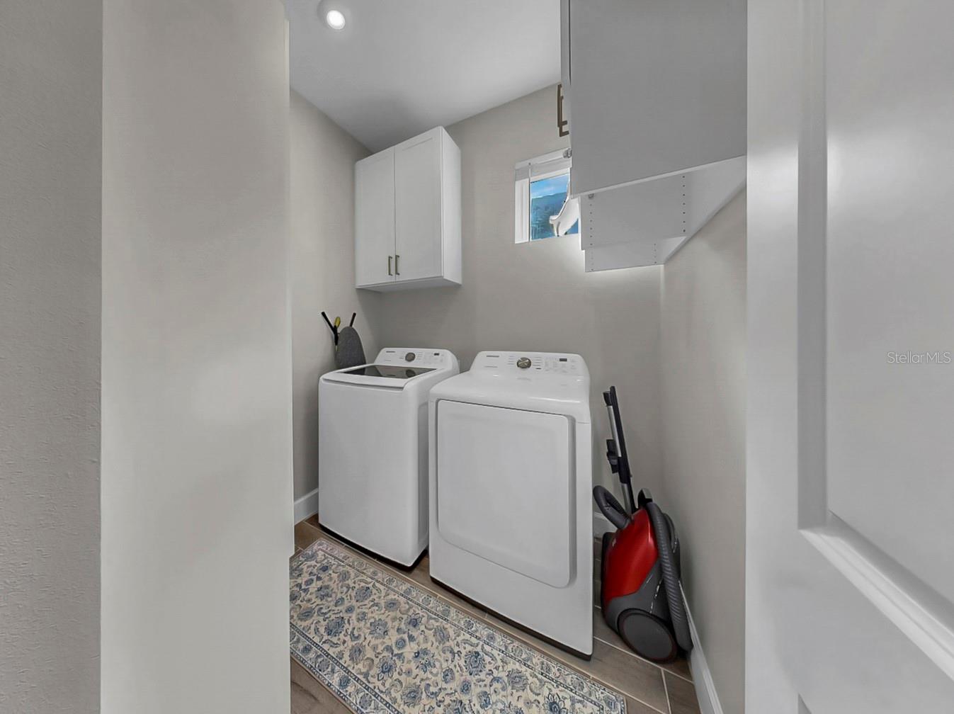 ARTISAN LAKES ESPLANADE PH V SUBPH B & C - Residential