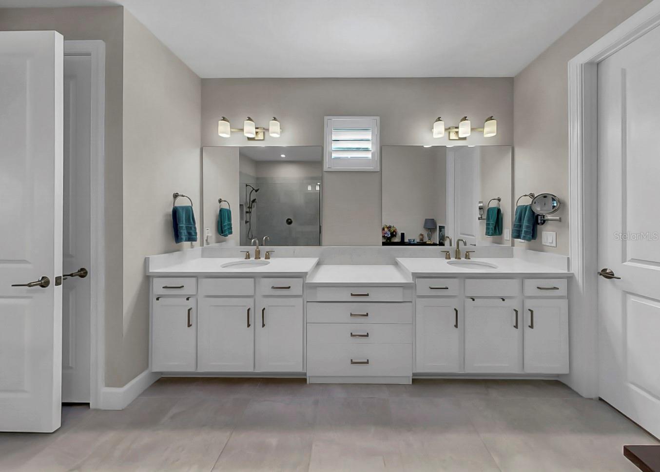 ARTISAN LAKES ESPLANADE PH V SUBPH B & C - Residential