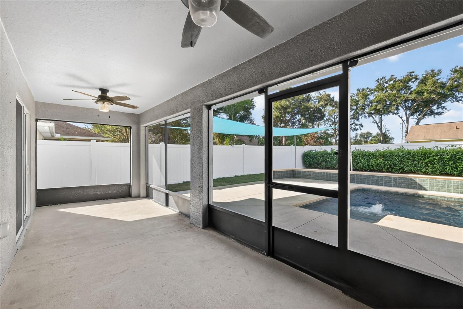 ADDISON PLACE SUB - Residential