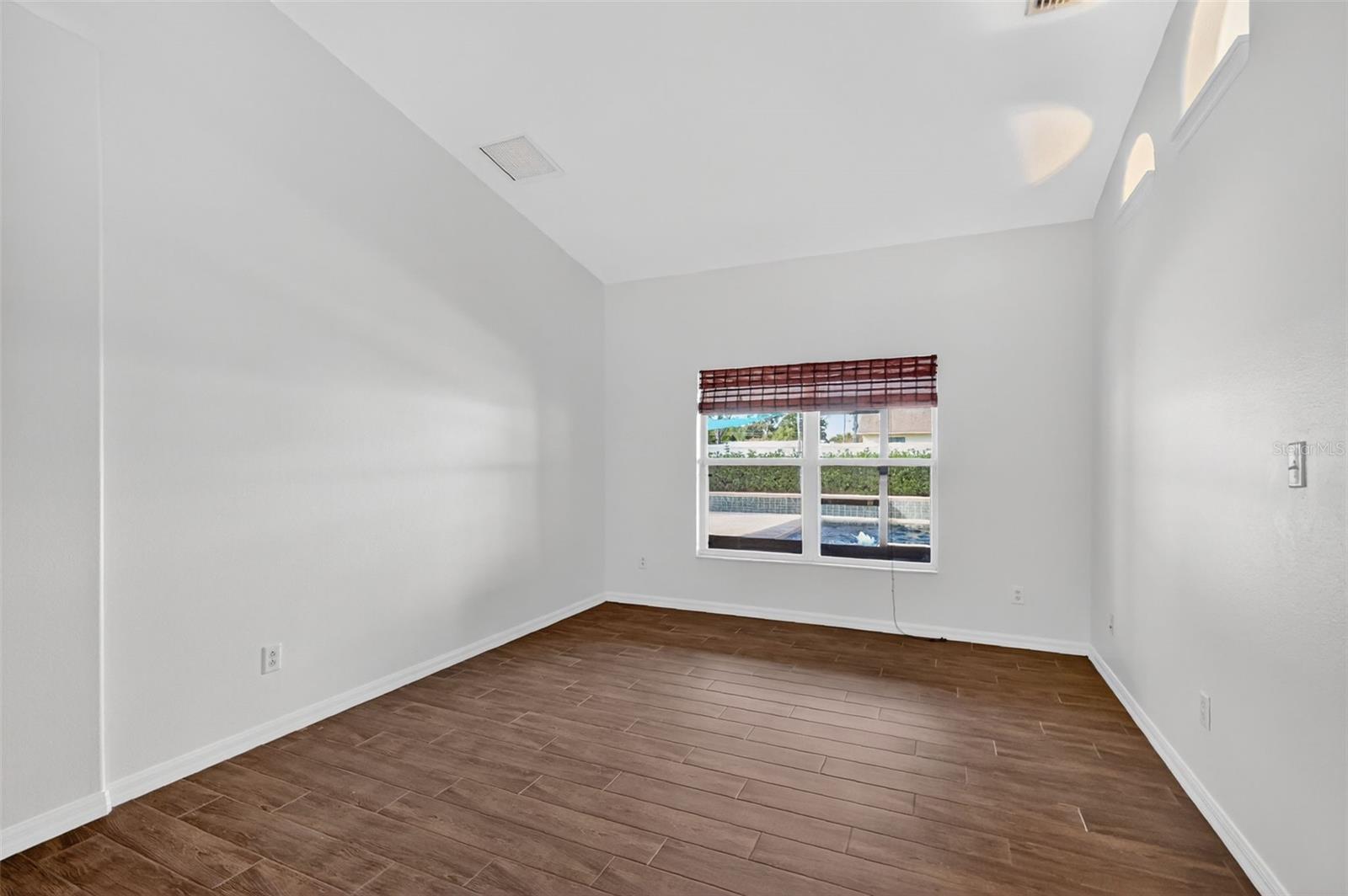 ADDISON PLACE SUB - Residential