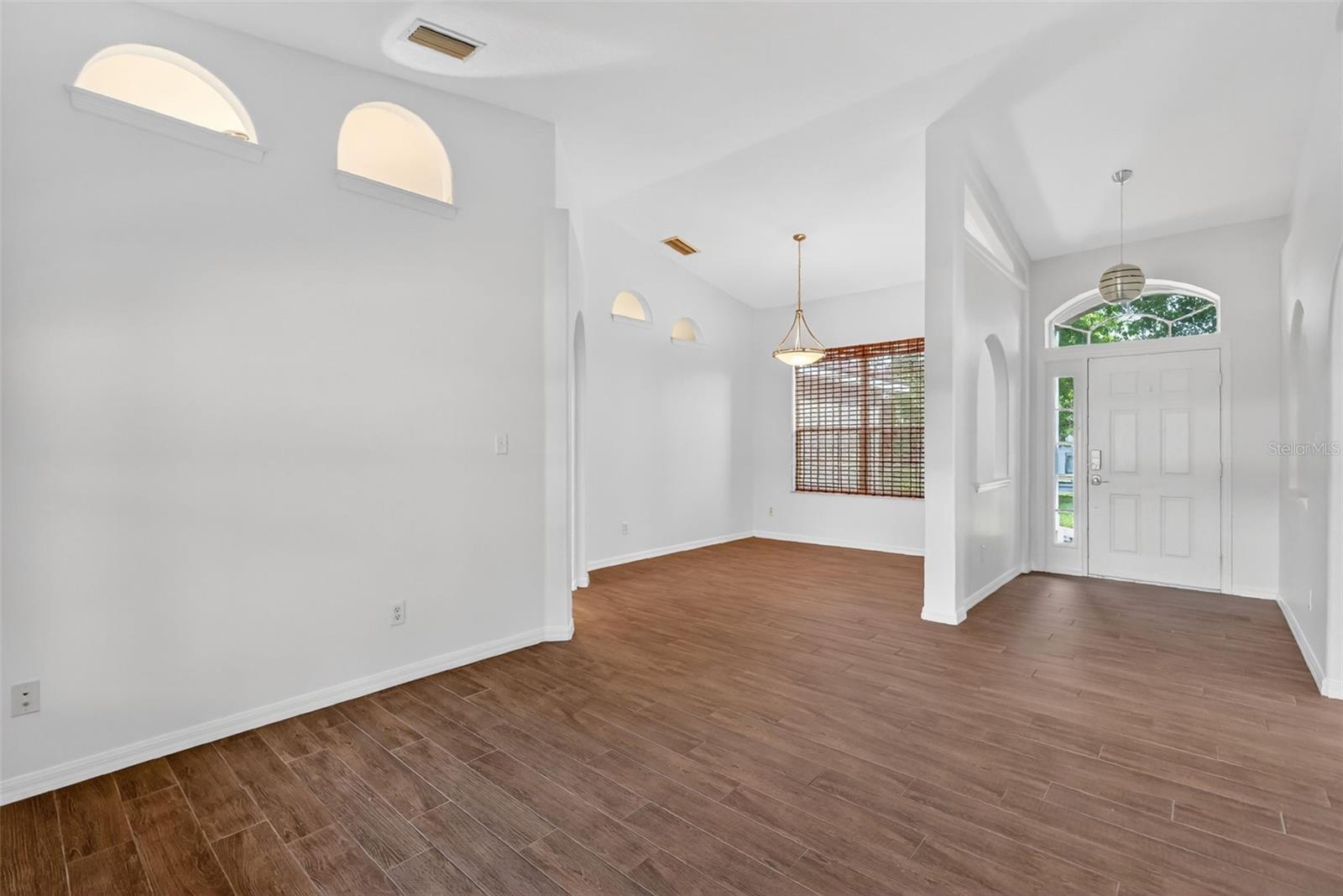 ADDISON PLACE SUB - Residential