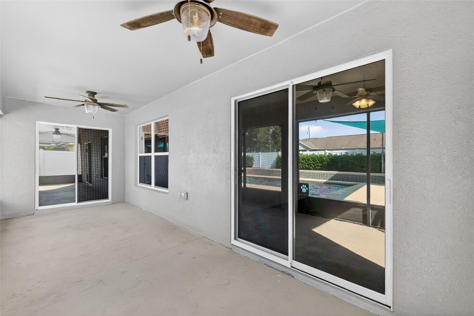 ADDISON PLACE SUB - Residential