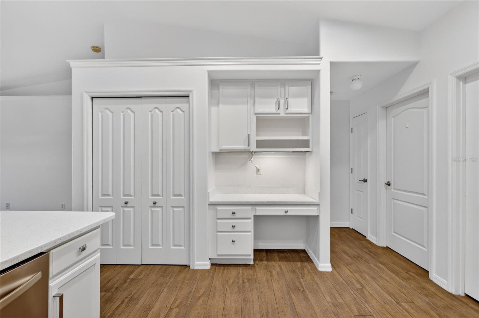 ADDISON PLACE SUB - Residential