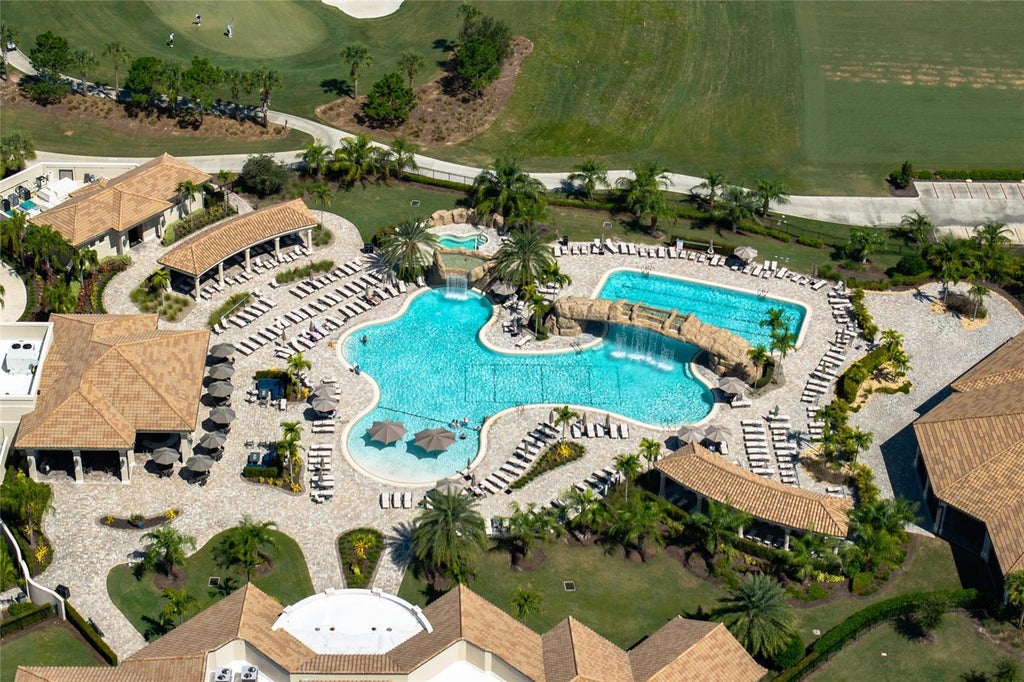 Photo of 18008 Gawthrop Drive #402, Bradenton, FL 34211 (MLS # A4709082)