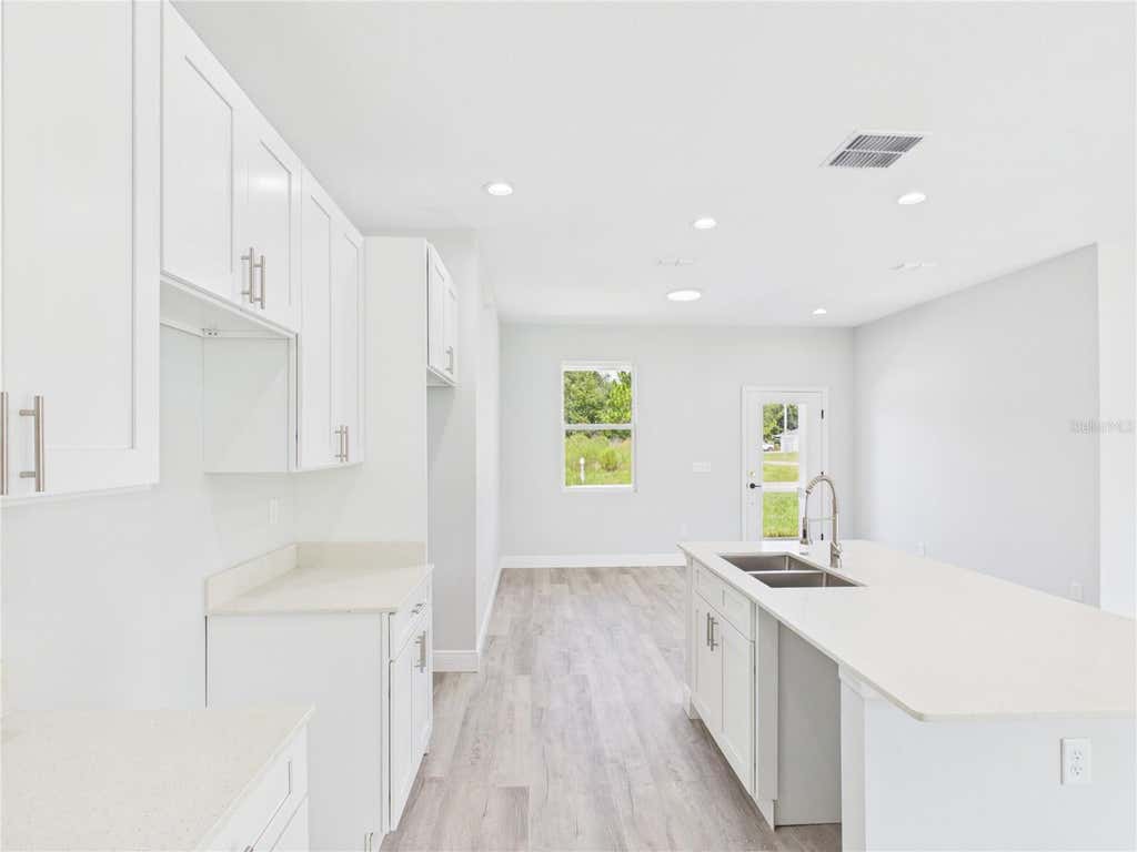 Photo of 12807 SW 73rd Avenue Road, Ocala, FL 34473 (MLS # OM730064)