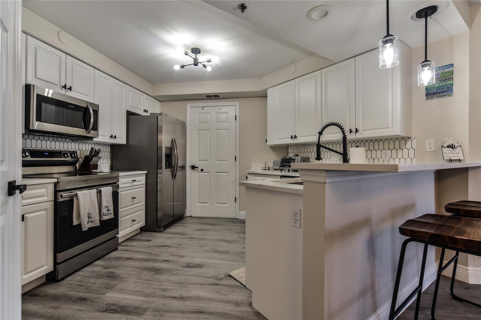 Ocean Walk Condo At Nsb - Residential Lease