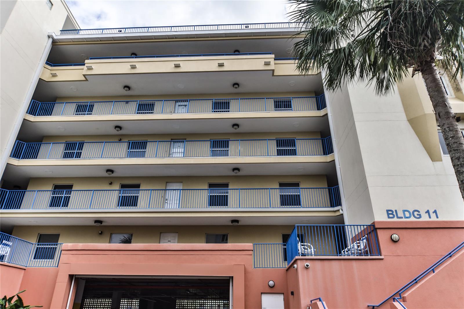 Ocean Walk Condo At Nsb - Residential Lease