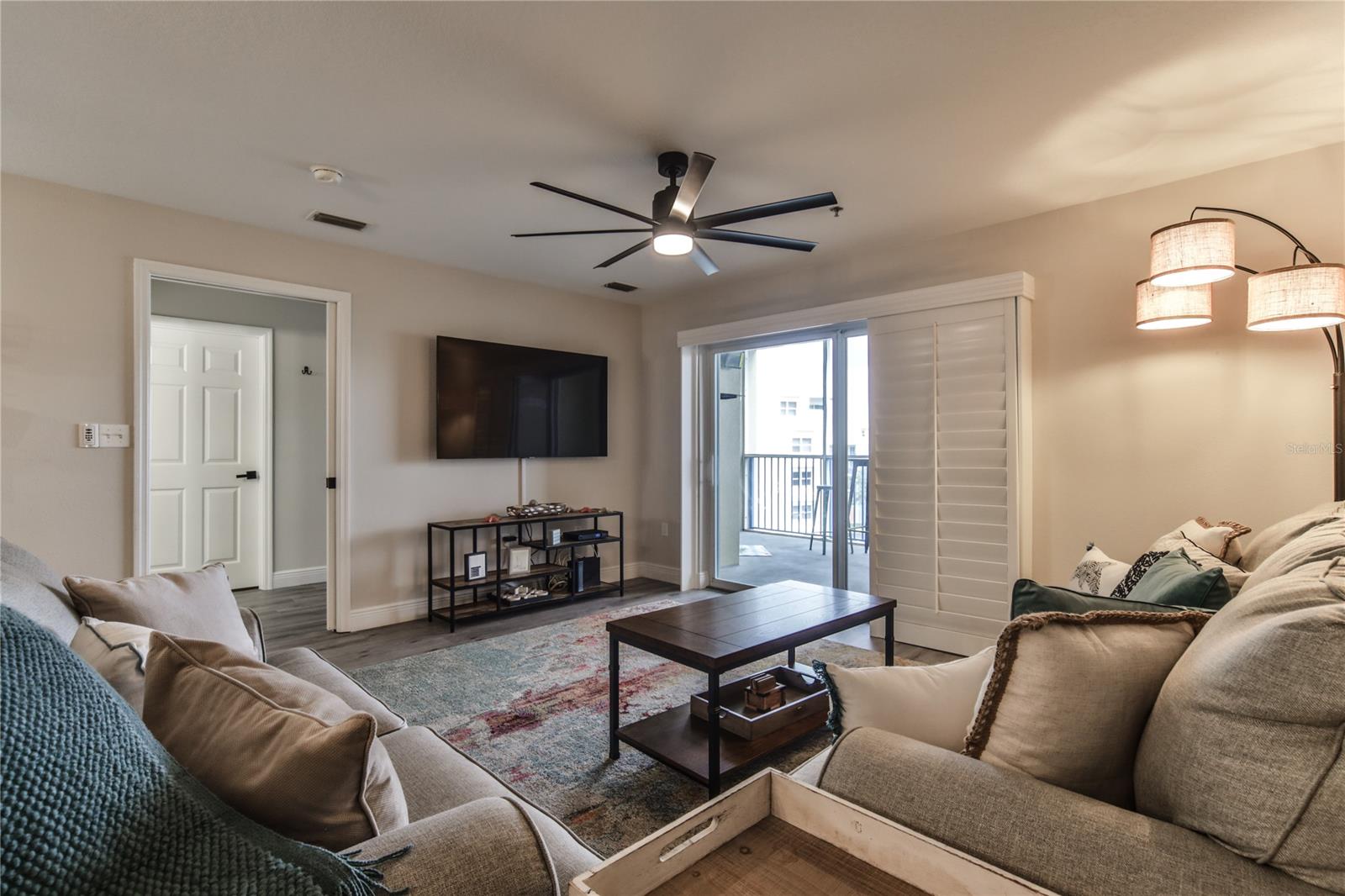 Ocean Walk Condo At Nsb - Residential Lease