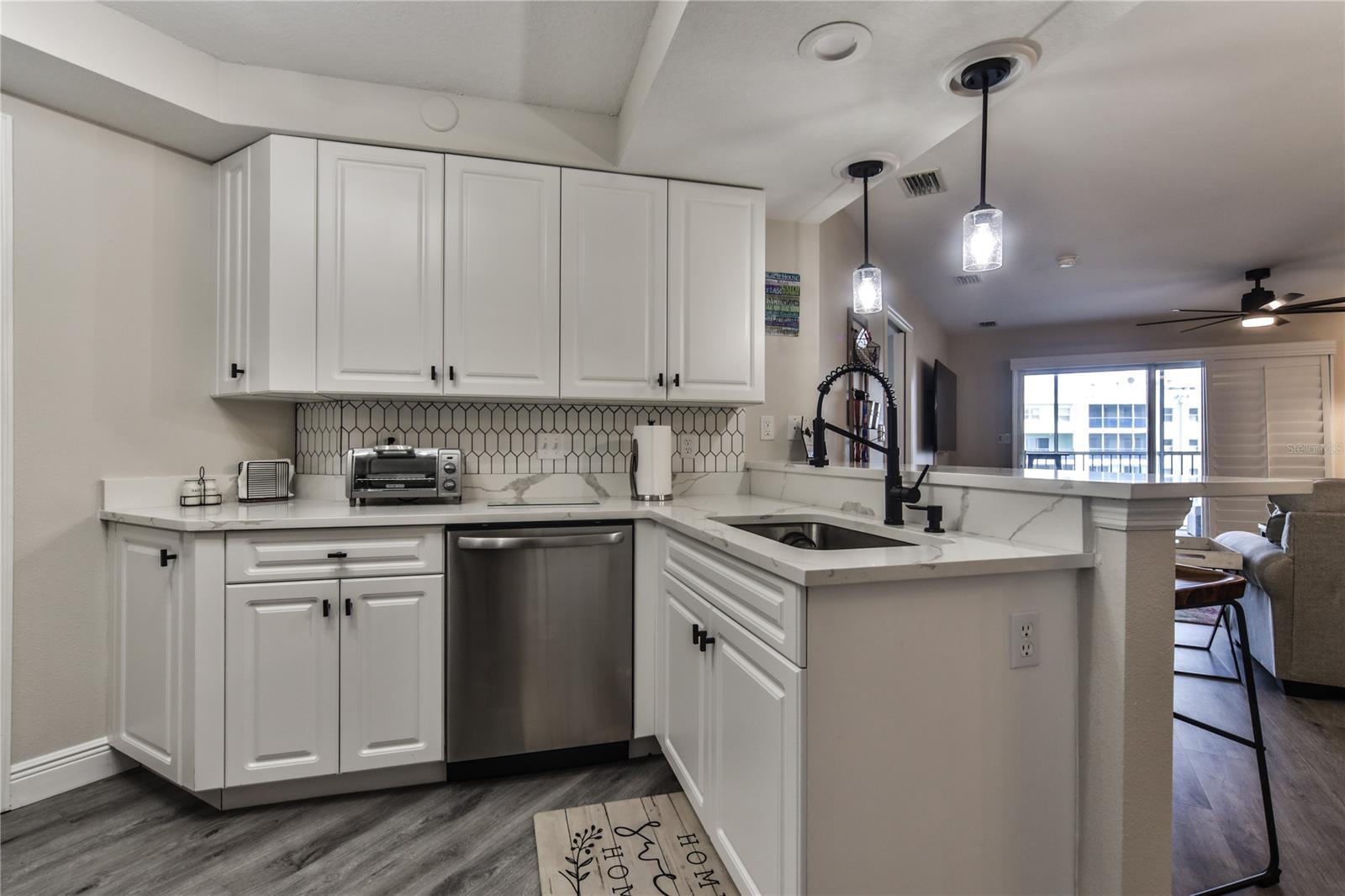 Ocean Walk Condo At Nsb - Residential Lease