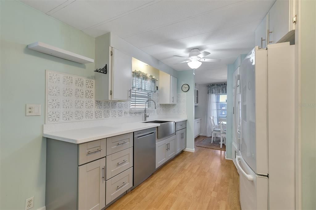 Photo of 357 TAMPICO DRIVE, PALMETTO, FL 34221 (MLS # A4556906)