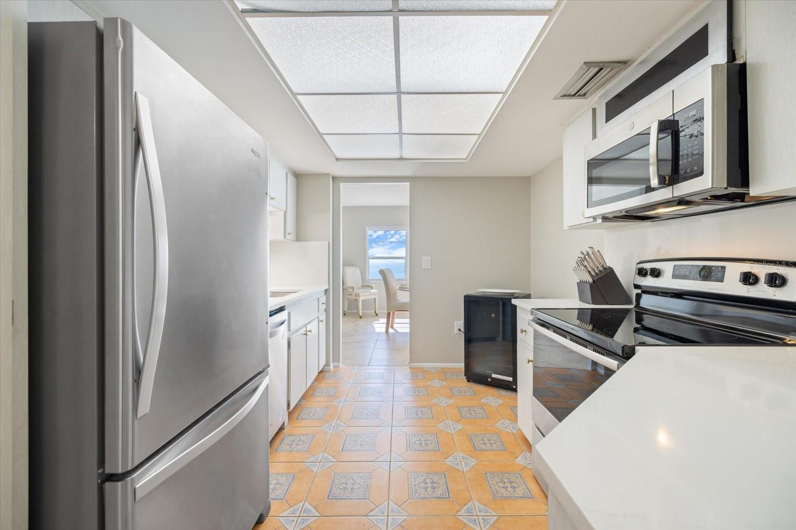 LIDO AMBASSADOR - Residential Lease