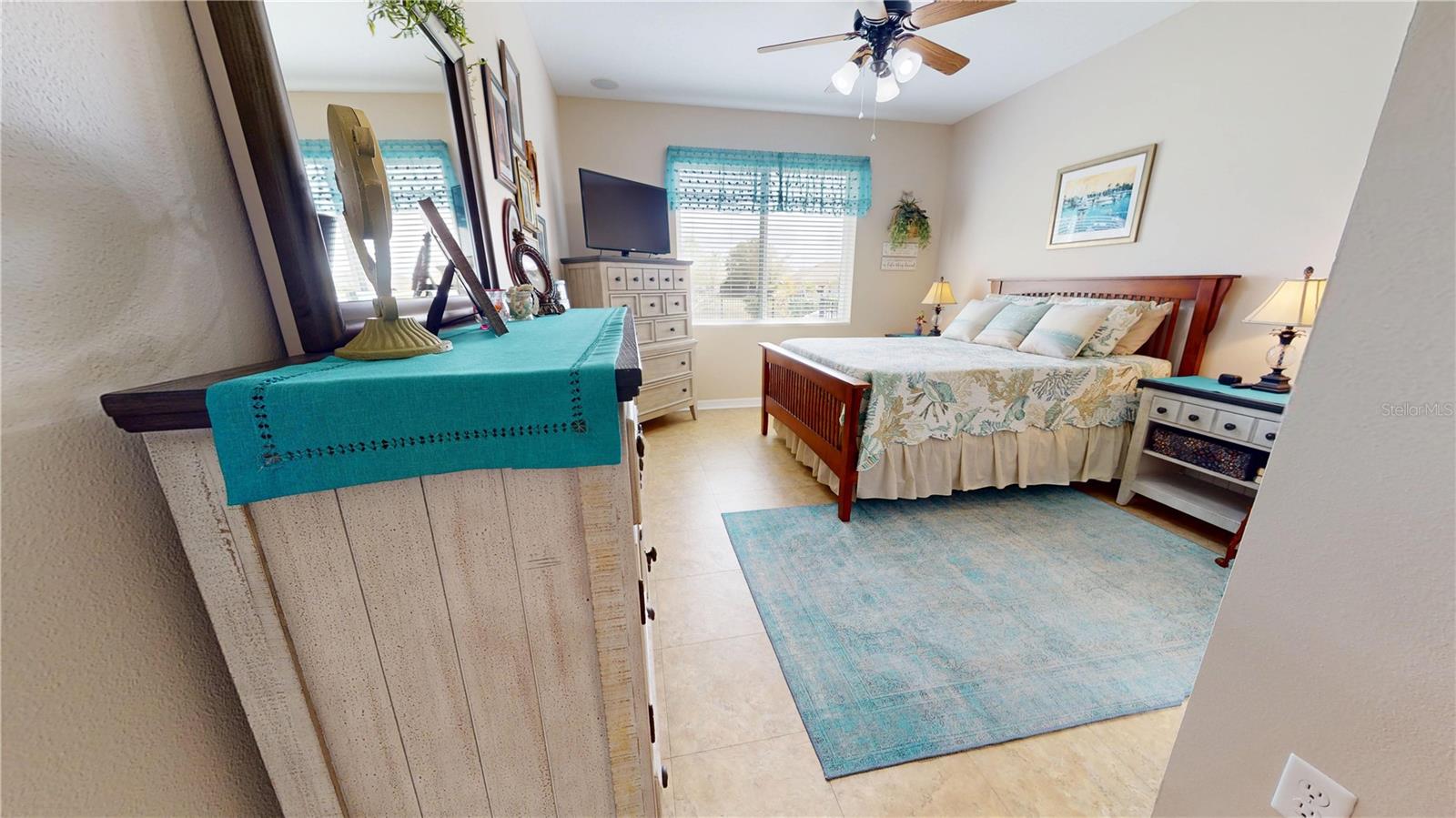 CREEKSIDE - Residential