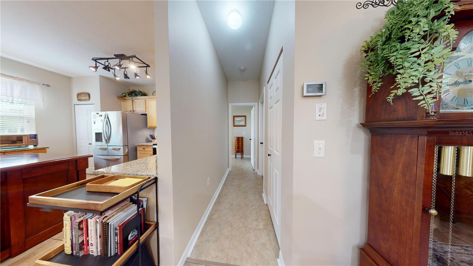 CREEKSIDE - Residential