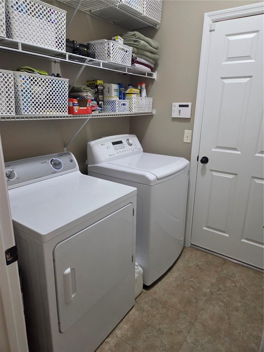 CREEKSIDE - Residential