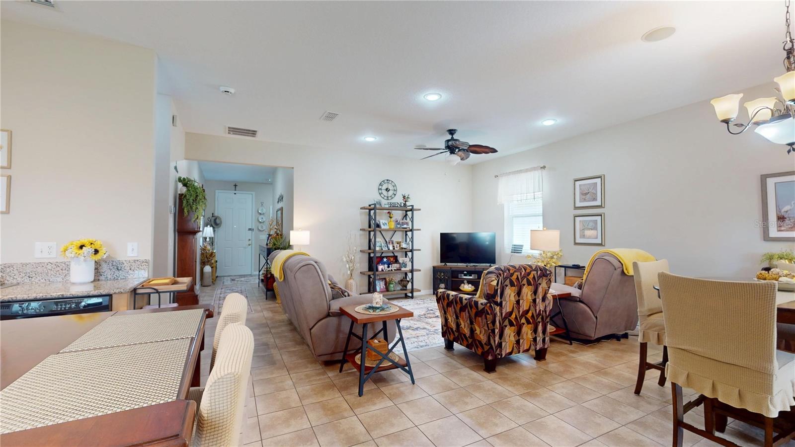 CREEKSIDE - Residential