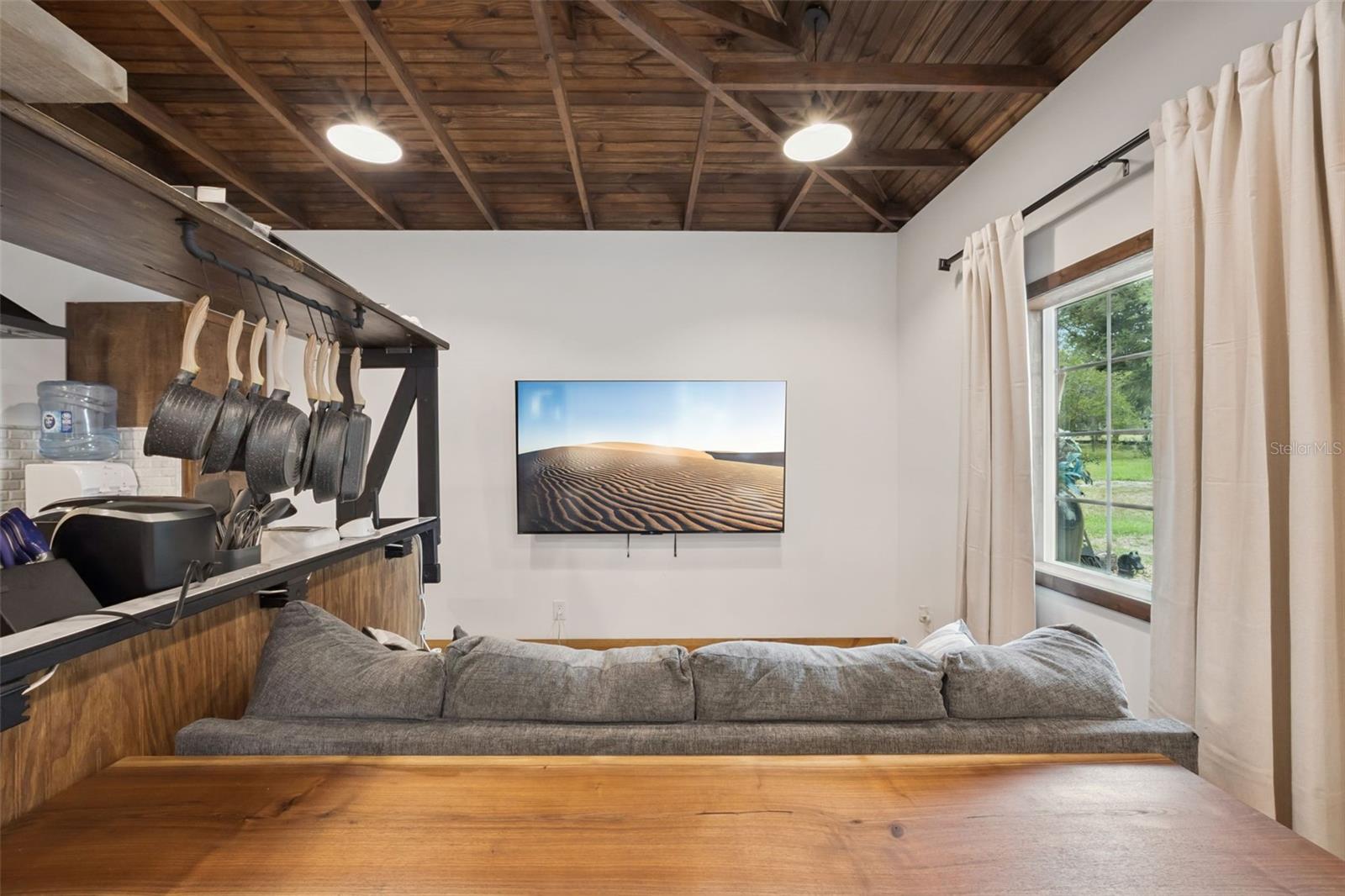 ACREAGE & UNREC - Residential
